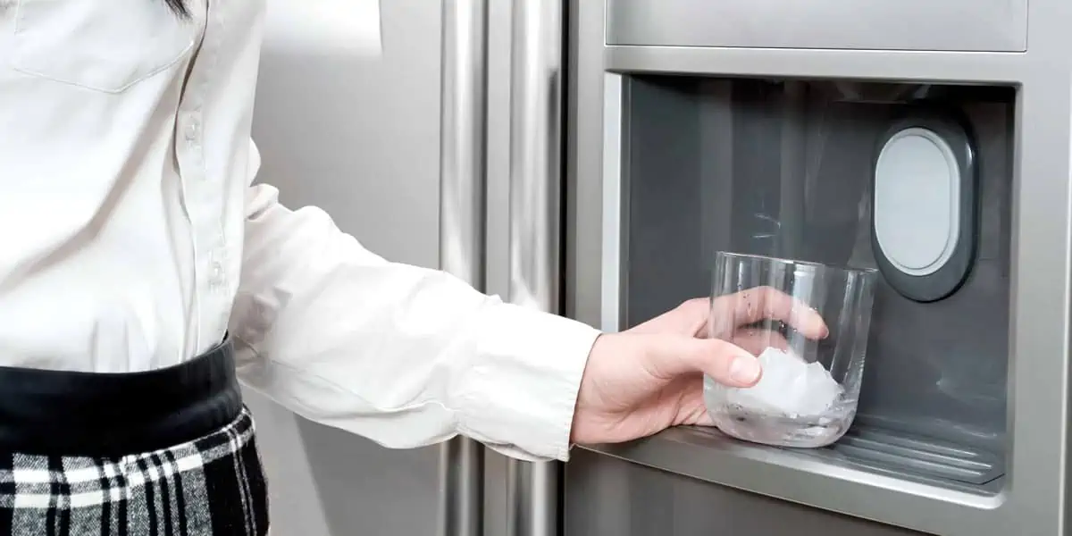 Melhores Geladeiras com Gelo na Porta